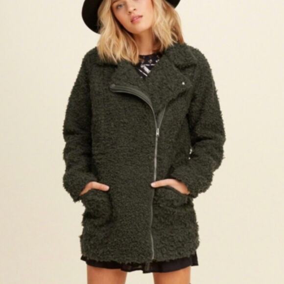 Hollister Faux Fur Fuzzy Olive Green Zip up Coat - Picture 1 of 10